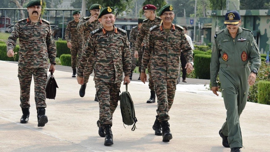Army Chief General Seth Reviews Security Situation in Kashmir